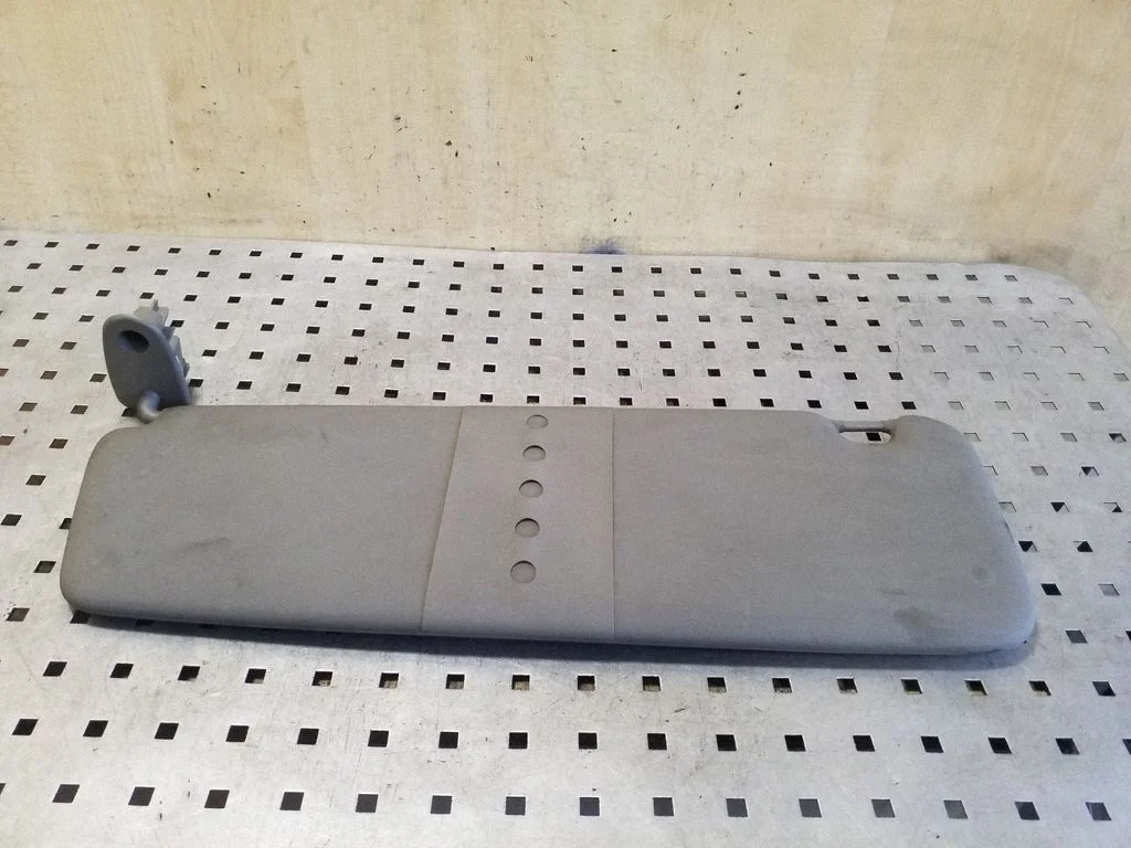 Osłona przeciwsłoneczna CV9X62