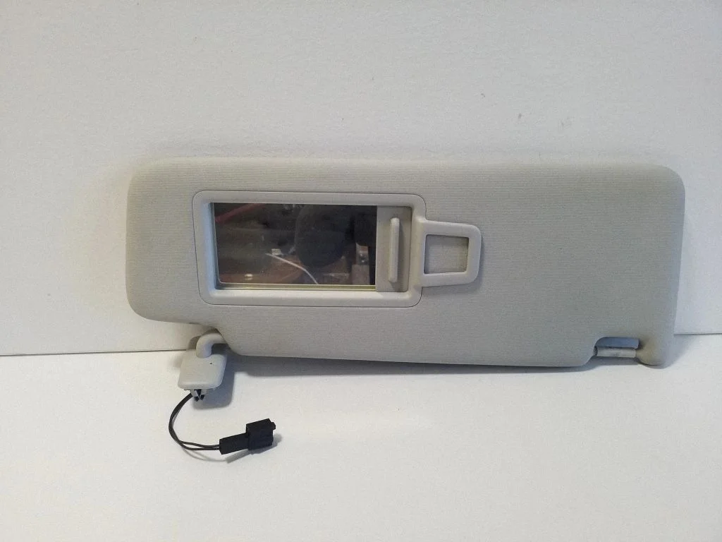 Päikesesirm 5G0857552CC