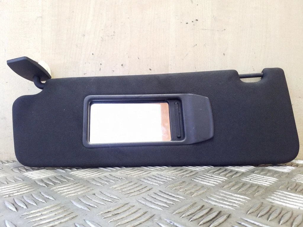 Sun visor – left
