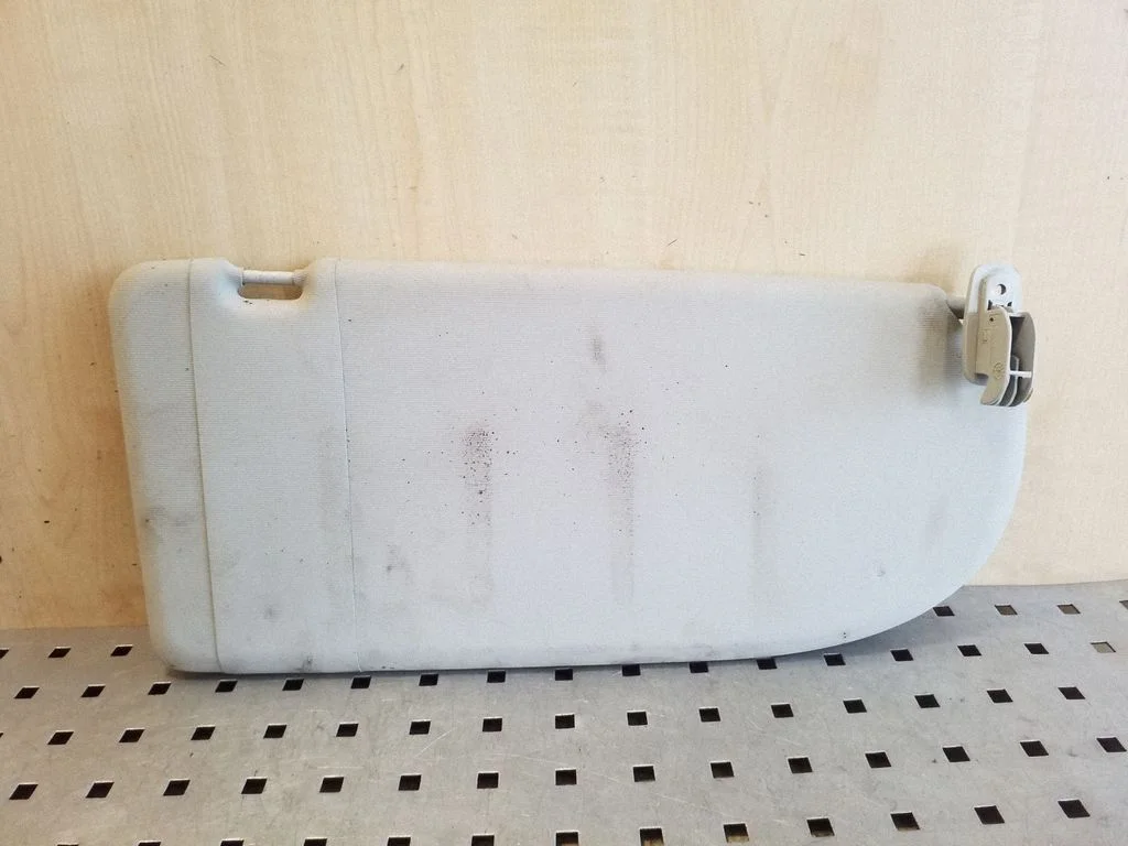 Päikesesirm 2K0857552B