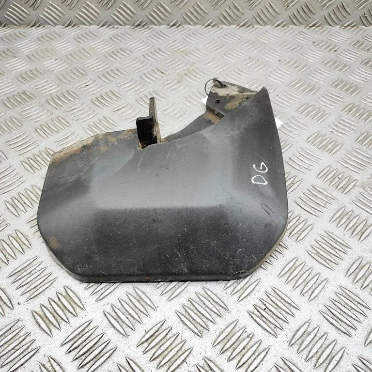 Aizmugurējais dubļusargs BK3128370AC