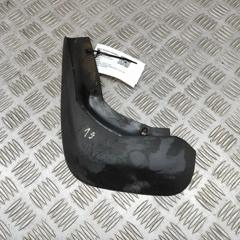 Aizmugurējais dubļusargs 31359685