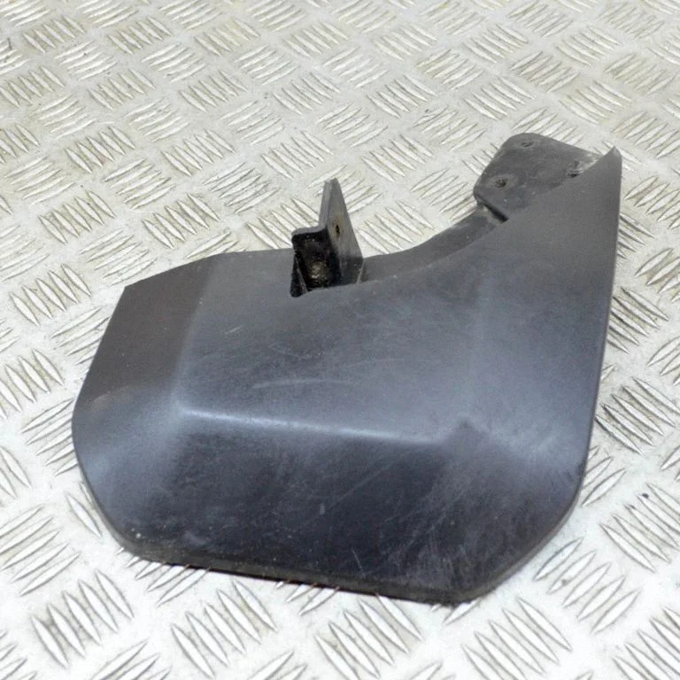 Aizmugurējais dubļusargs BK3128370AC