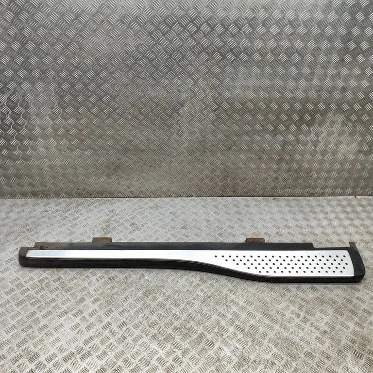 Próg 08L33T1G600R2