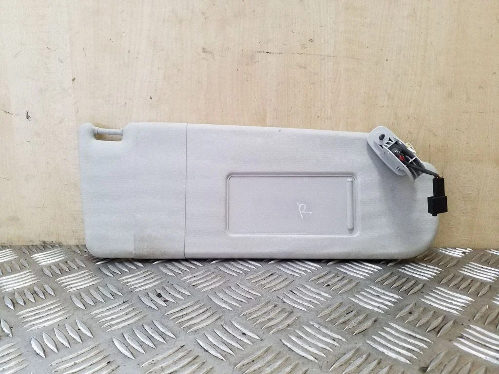 Sun visor 5P0857552G