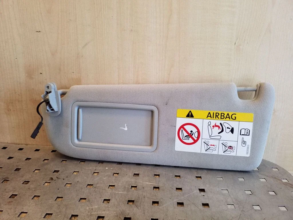Sun visor – Audi A8 S8 D4 4H (2010-2016)