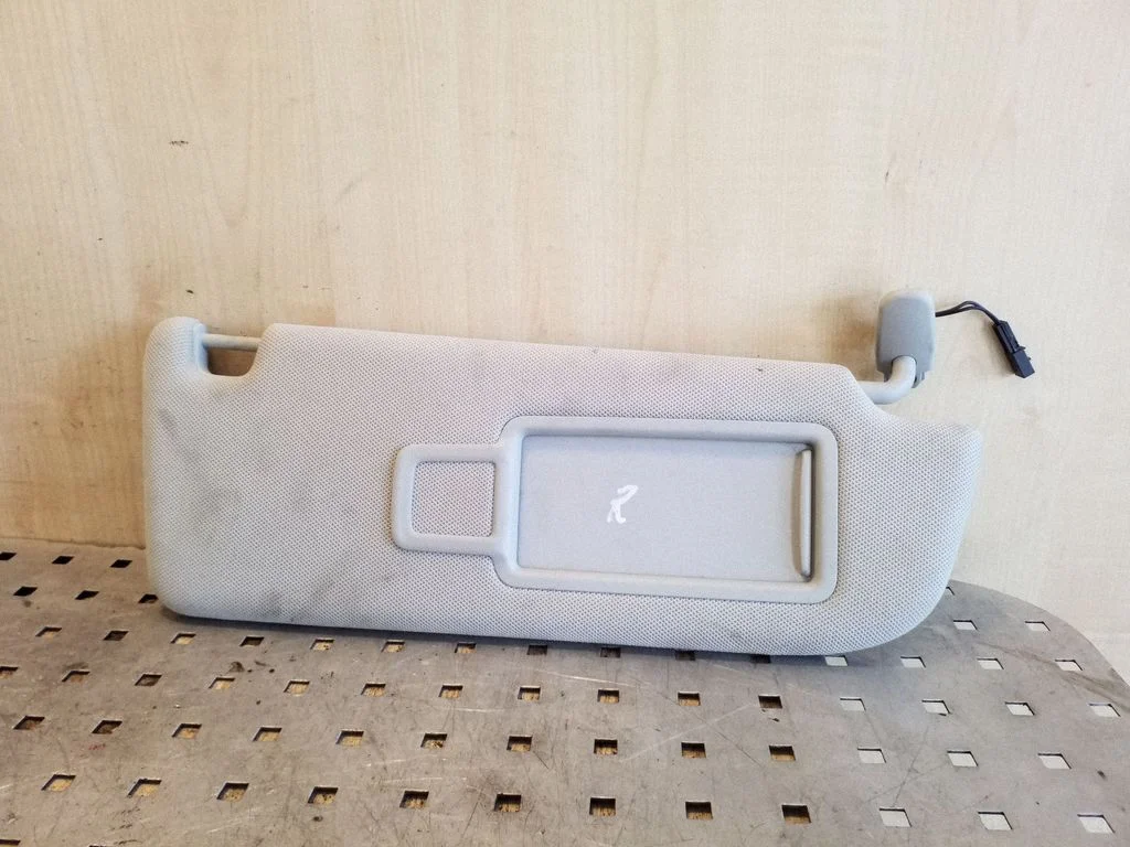 Sun visor – Audi A8 S8 D4 4H (2010-2016)
