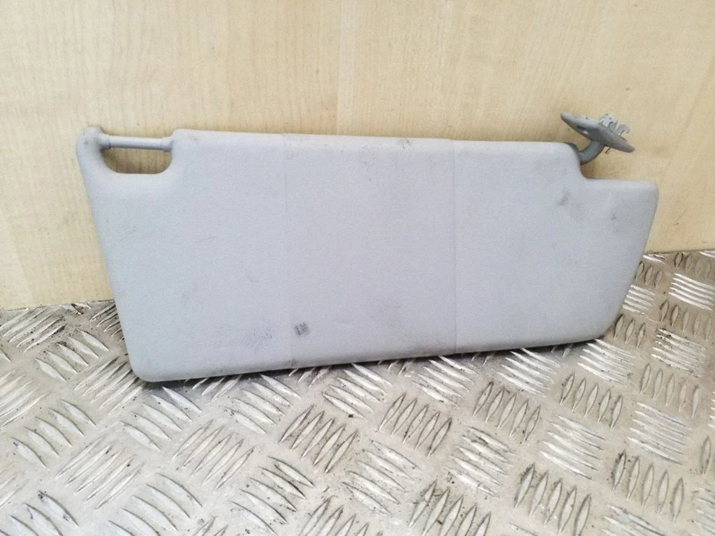 Sun visor 13234247