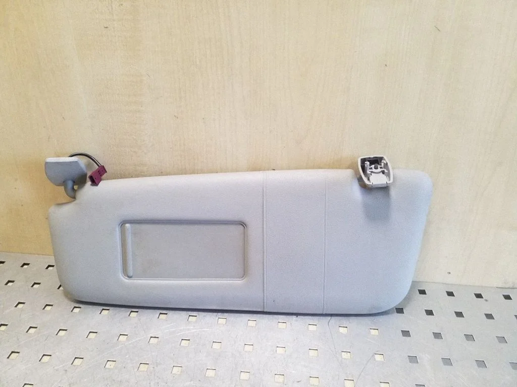 Sun visor – BMW 5 Series E60 E61 (2004-2010)