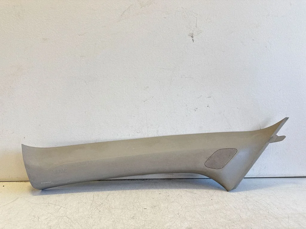 (A) piilari kate 95936371 – Chevrolet Orlando (2011-)