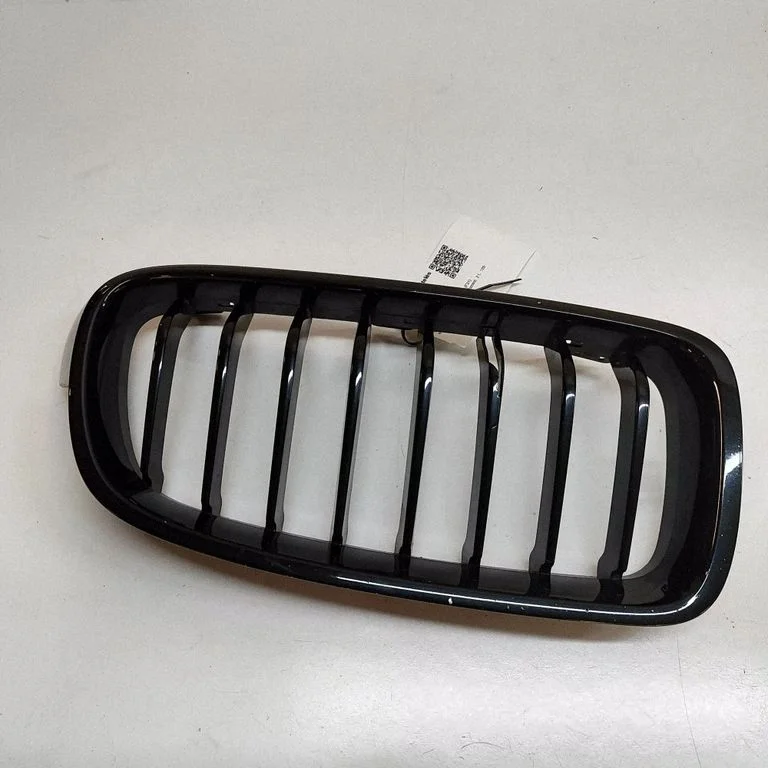 Front grill – BMW 3 Series F30 F35 F31 (2012-2018)