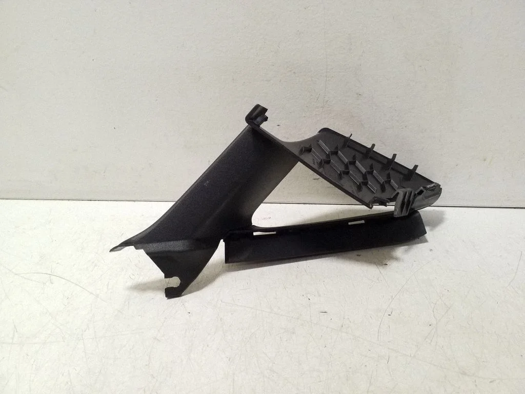 (A) pillar trim 5H0868144