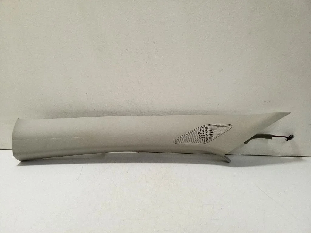 (A) pillar trim 658867233B