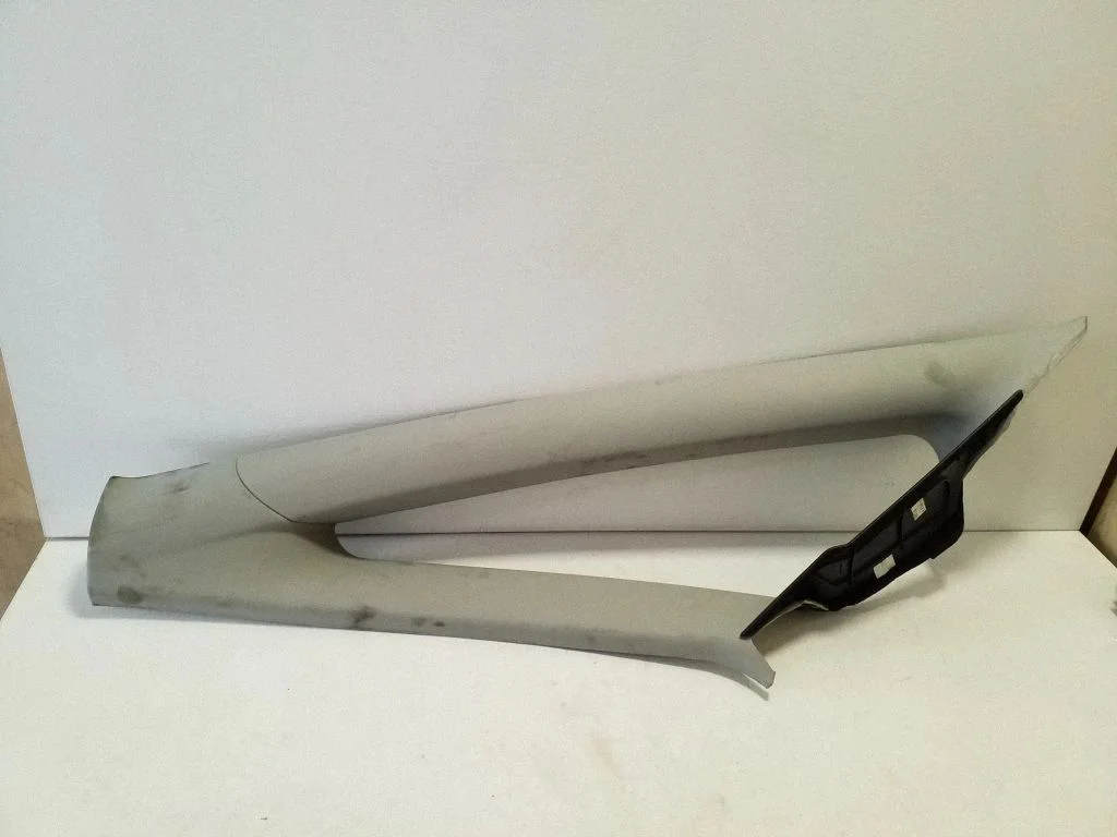 (A) piilari kate – Ford S-MAX (2006-2015)
