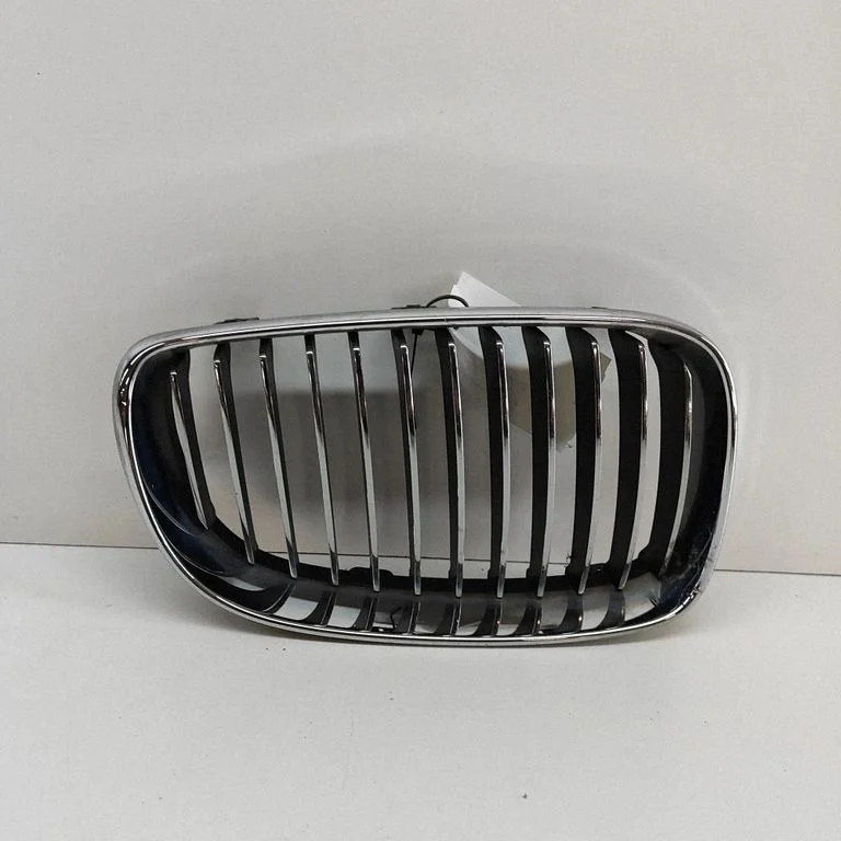 Atrapa przednia (grill) – BMW Seria 1 E82 E88 (2007-2014)