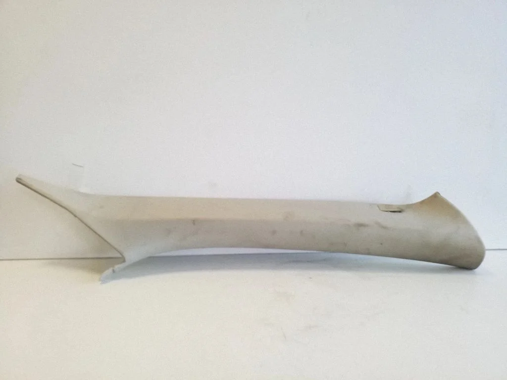 (A) pillar trim 31102346