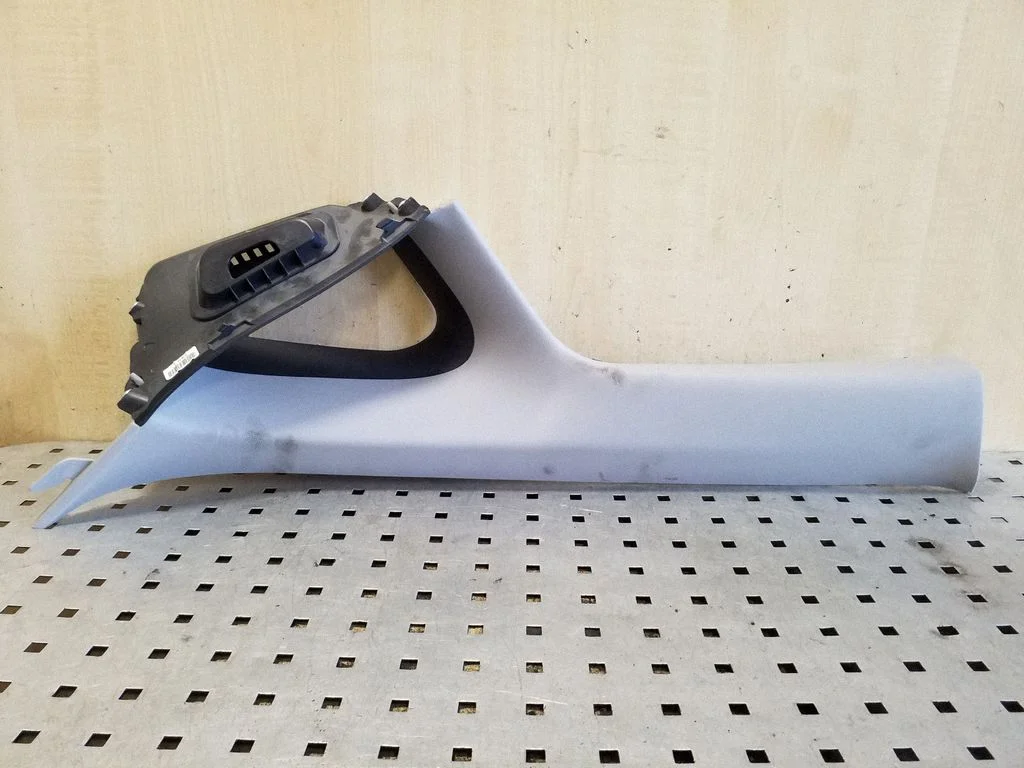 (A) pillar trim 858111W000