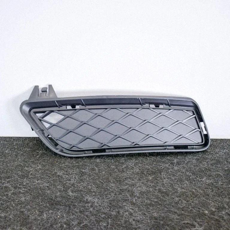Front grill 721046951117210469