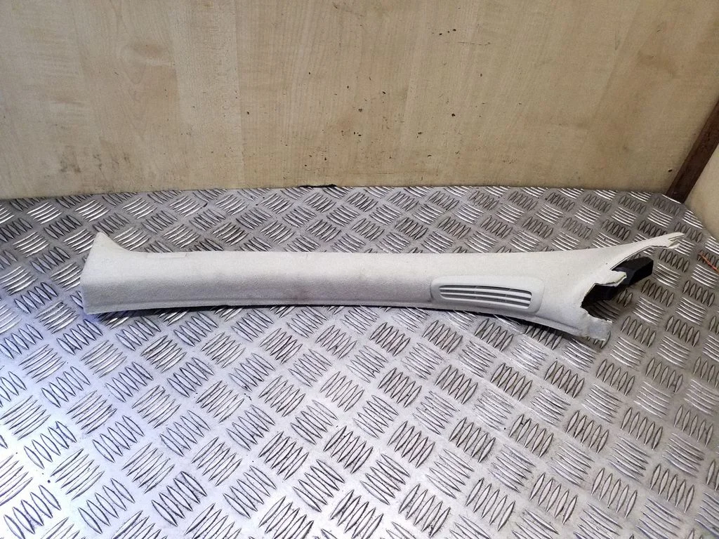 (A) pillar trim AW93F03513BE
