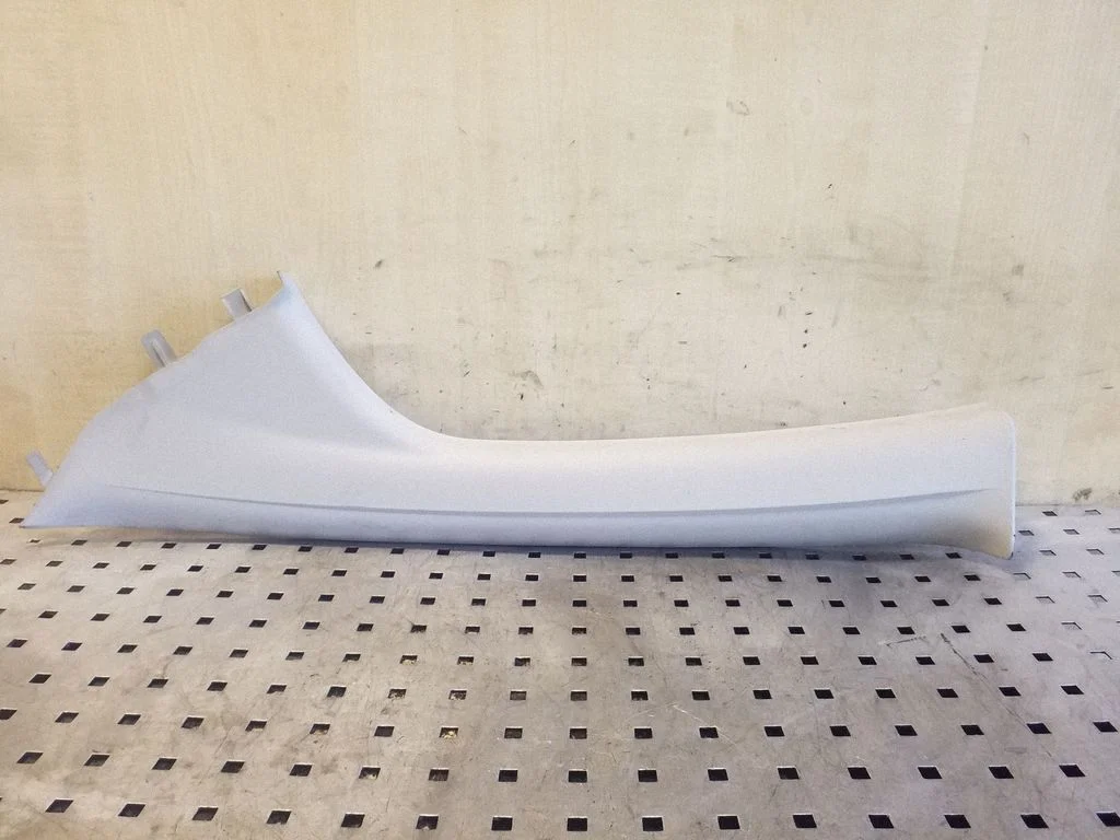 (A) piilari kate 8V41S03199A