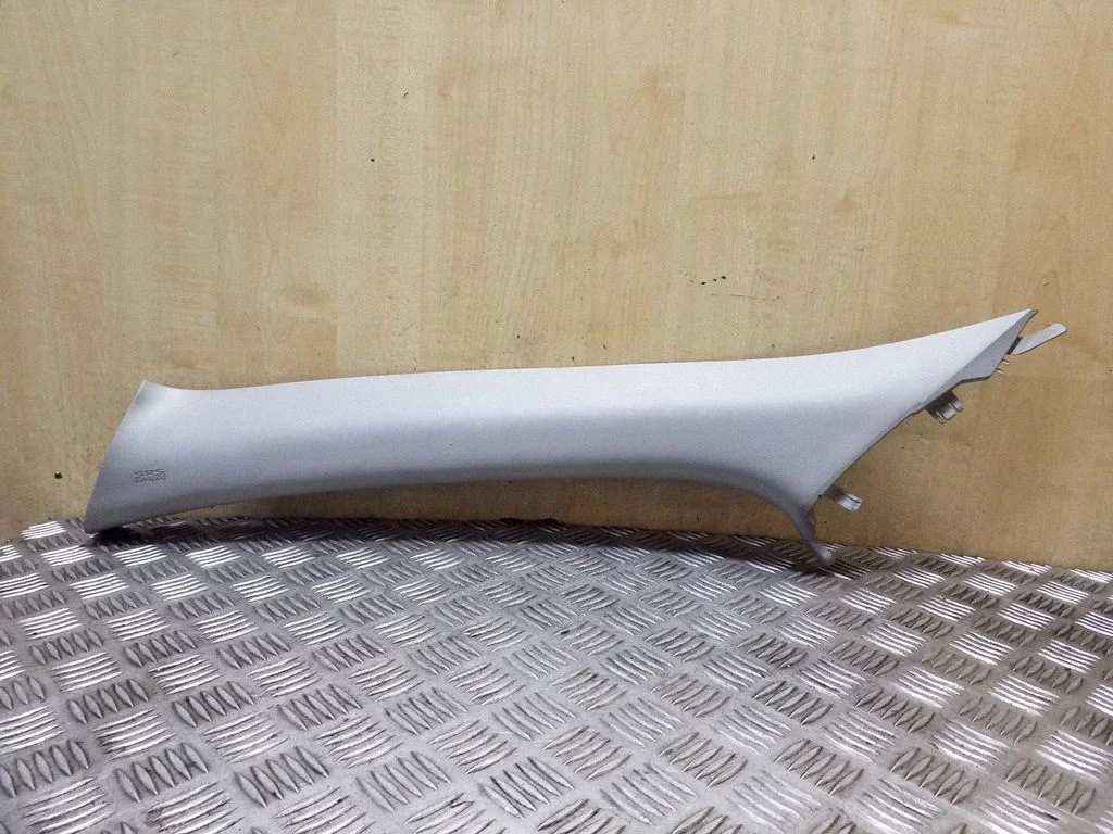 (A) piilari kate 7210A183
