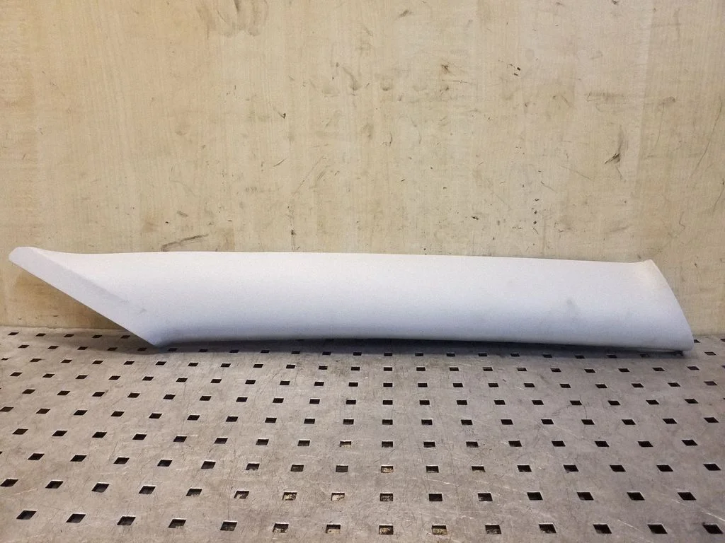 (A) pillar trim 5L0867234B