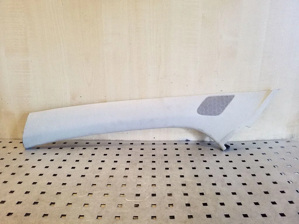 (A) pillar trim 6Q0867233F