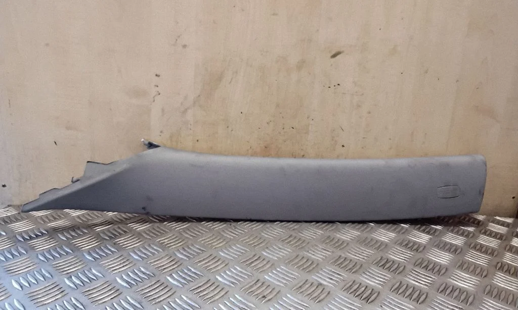 (A) pillar trim 7L6867233AQ