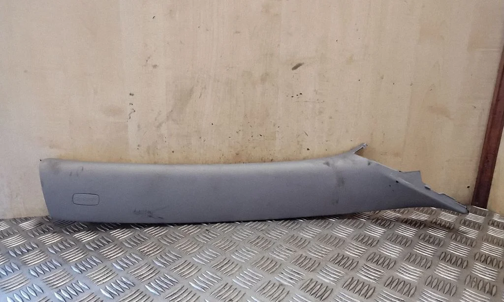 (A) pillar trim 7L6867234AQ