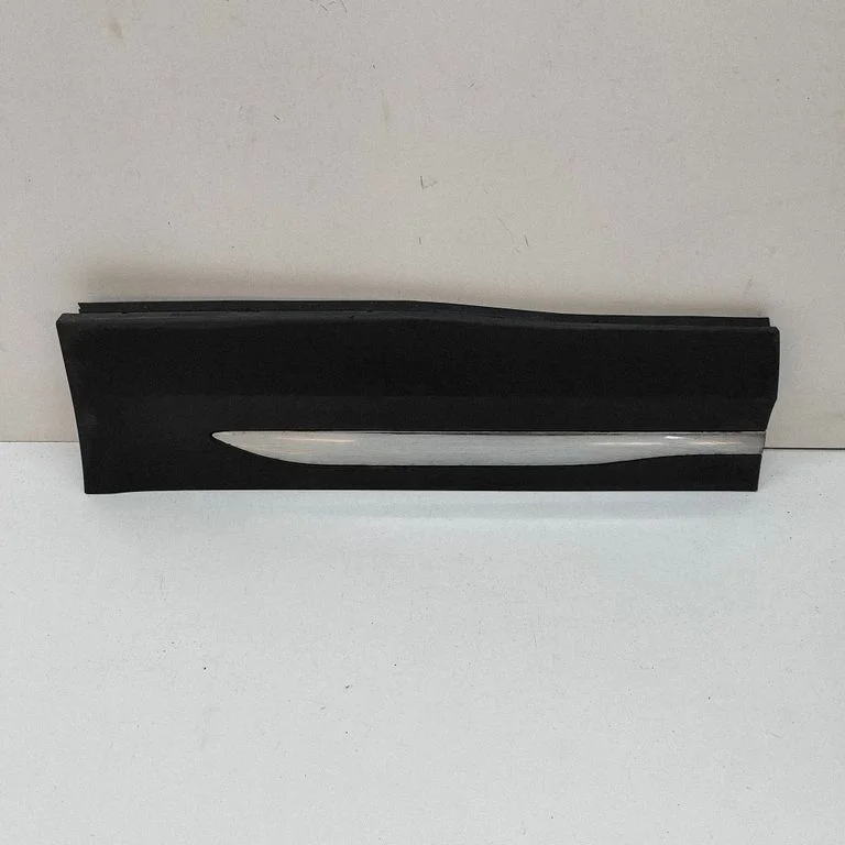 Tagaukse liist (mold) A2477305500