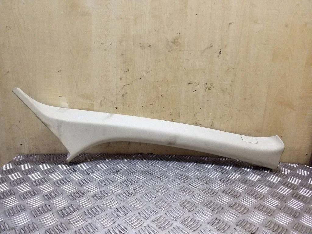 (A) pillar trim 30721139