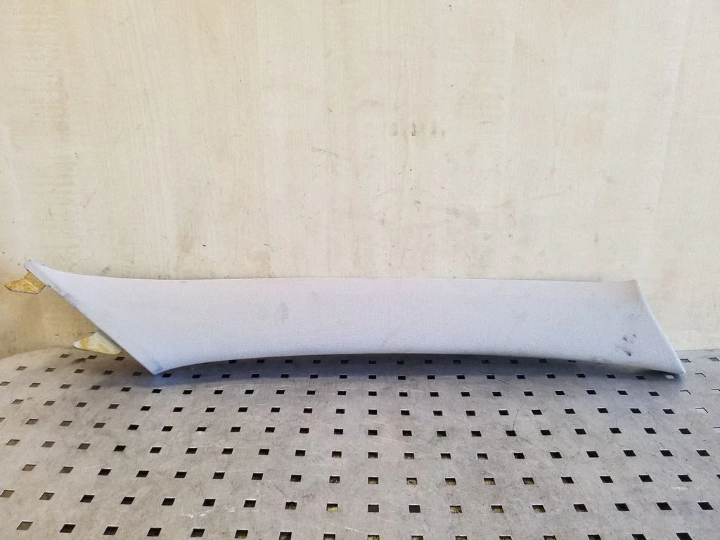 (A) piilari kate 94010AG020