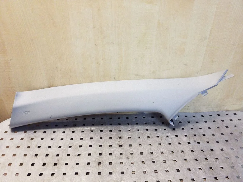 (A) pillar trim 7210A131YA