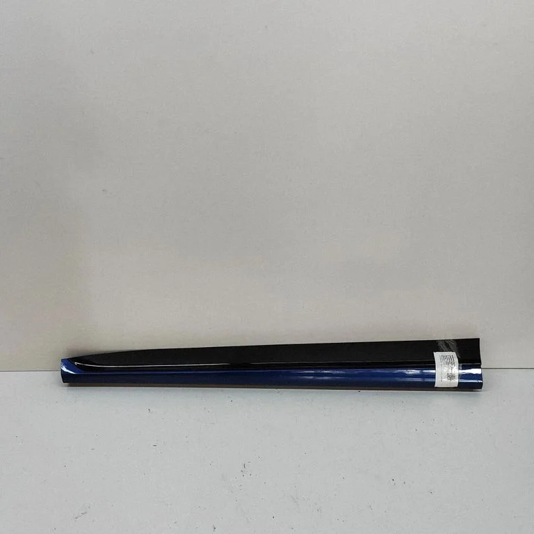 Front door trim (molding) 87723CV100