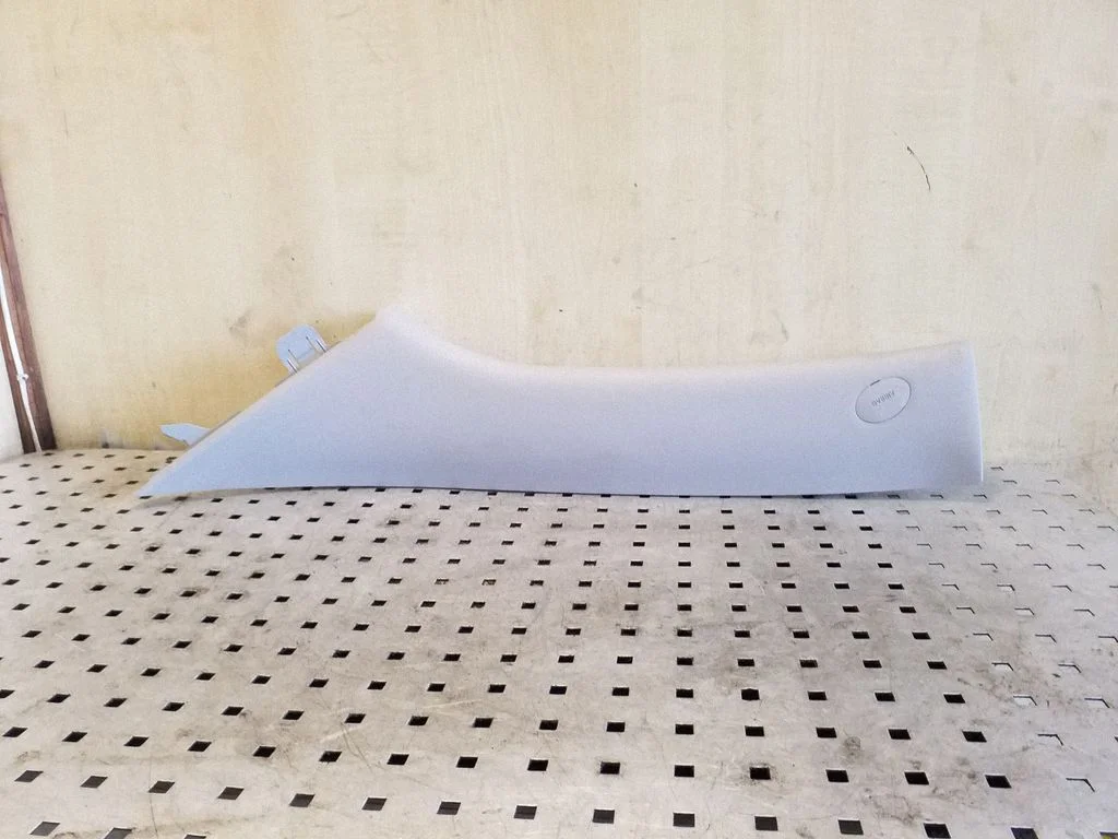 (A) piilari kate 858203U100ED