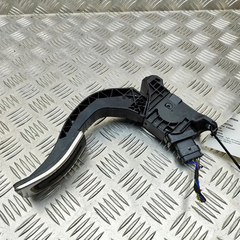 Accelerator throttle pedal – Audi A4 S4 B9 (2015-2019)