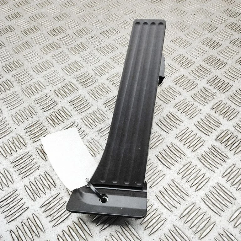 Pedał gazu 6PV01435005