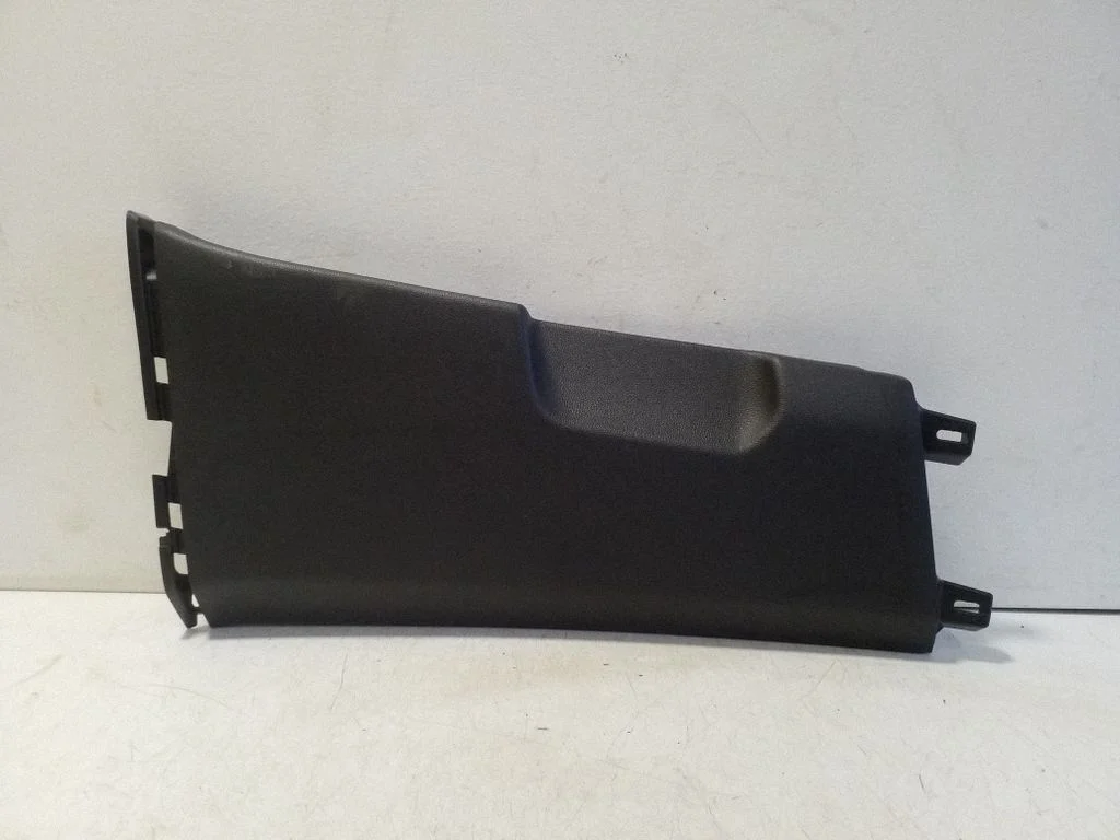 (B) pillar trim (bottom) 5H0867292