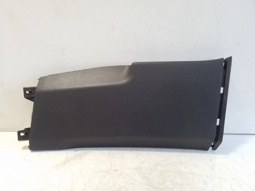 (B) pillar trim (bottom) 3G0867291B