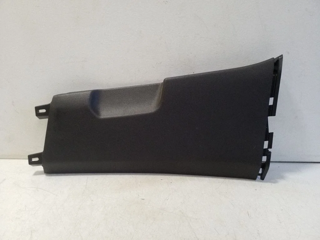 (B) pillar trim (bottom) 5H0867291