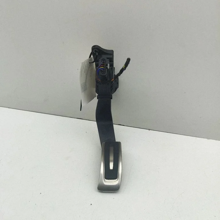 Accelerator throttle pedal 4N2723523F – Audi Q6 e-tron (2024-)