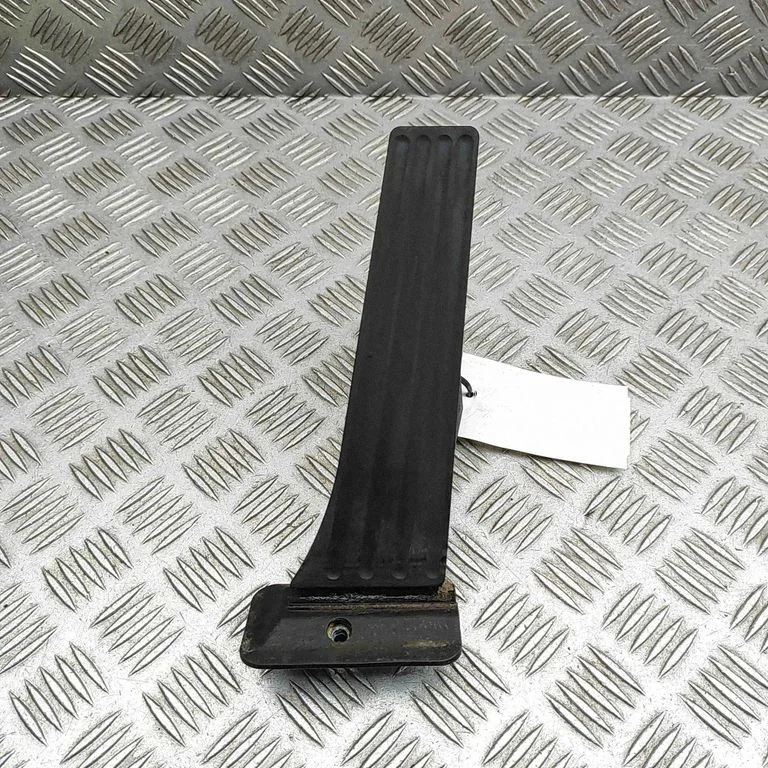 Accelerator throttle pedal – BMW X3 F25 (2010-2017)