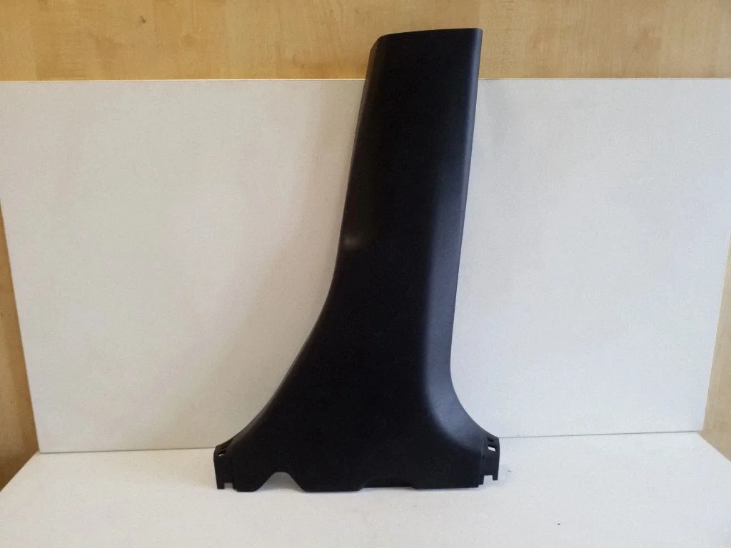 (B) pillar trim (bottom) 6241376010