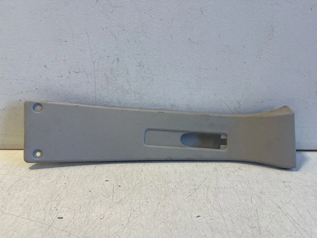 (B) pillar trim (top) – Opel Vivaro (2019-)