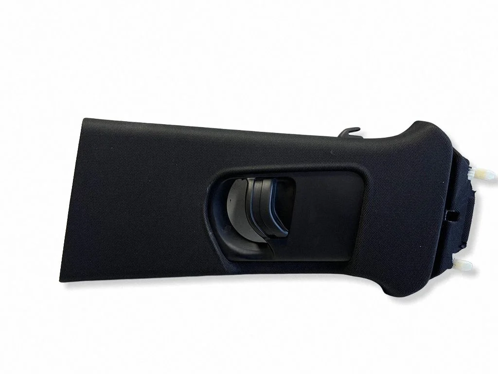 (B) pillar trim (top) – Audi RS Q3 (2013-2018)