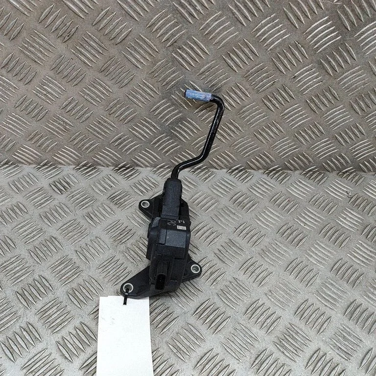 Accelerator throttle pedal 7811006060