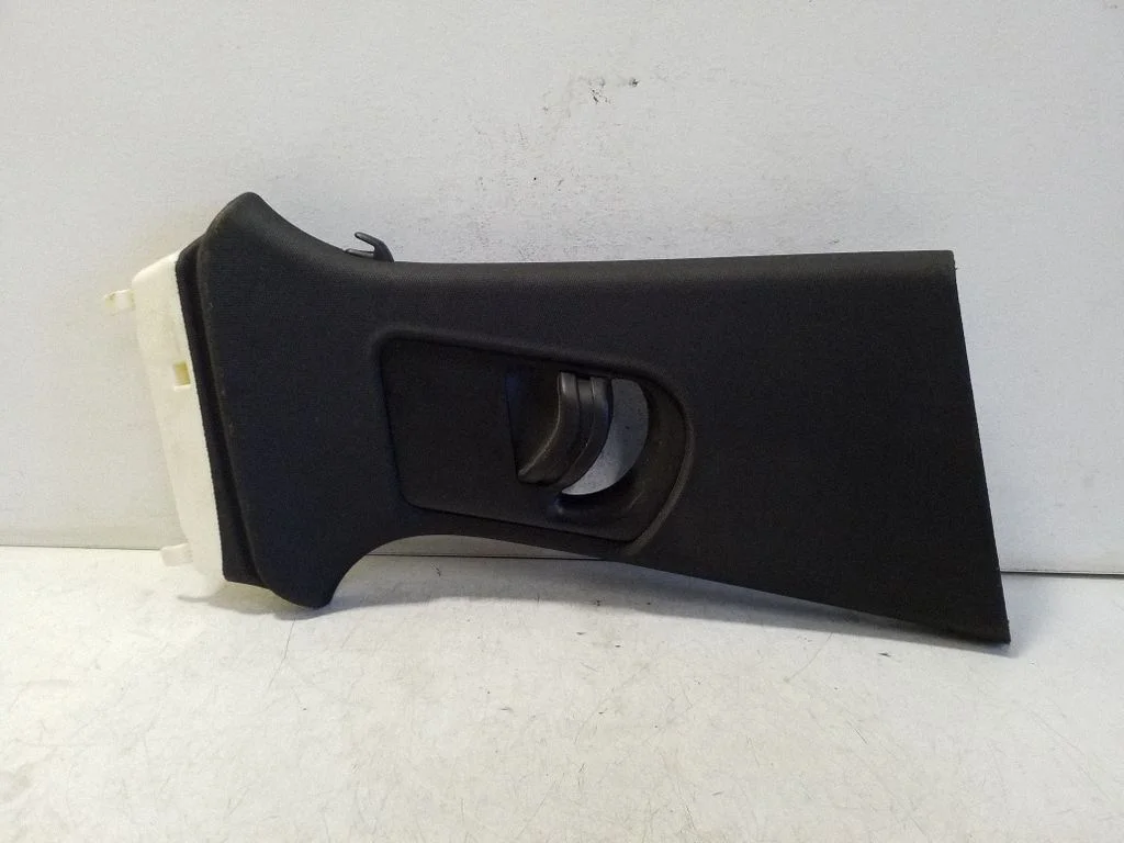 (B) pillar trim (top) – Audi A6 S6 C7 4G (2011-2018)
