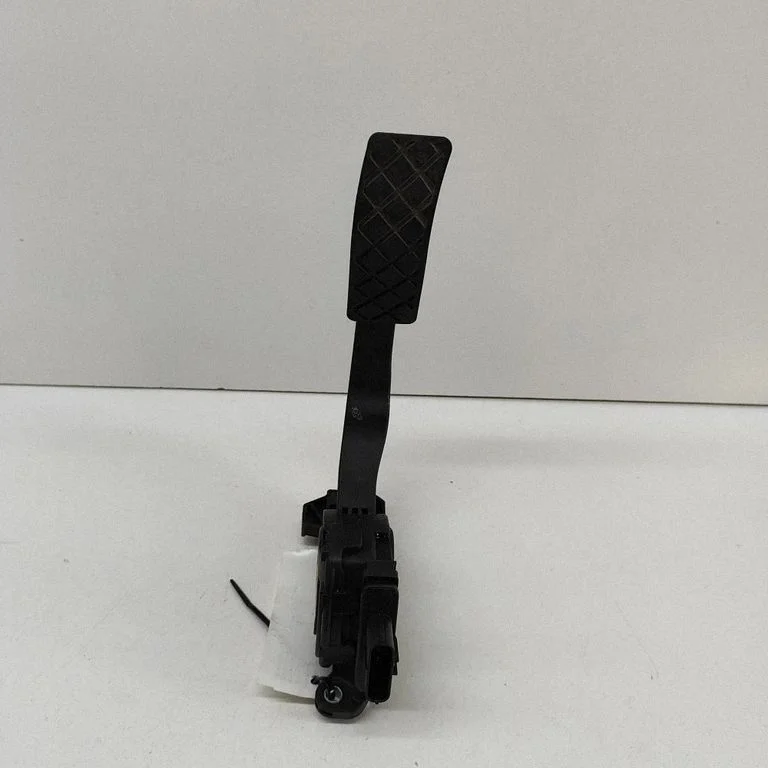 Accelerator throttle pedal 6PV00950521