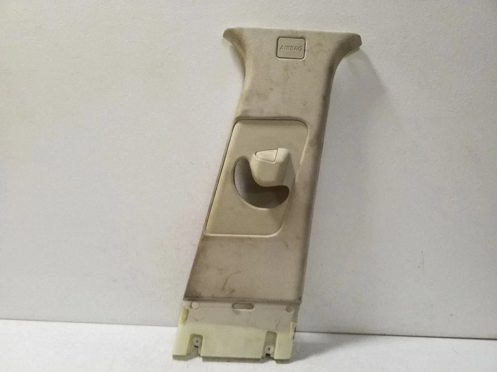 (B) pillar trim (top) – Land Rover Evoque I (2011-2018)