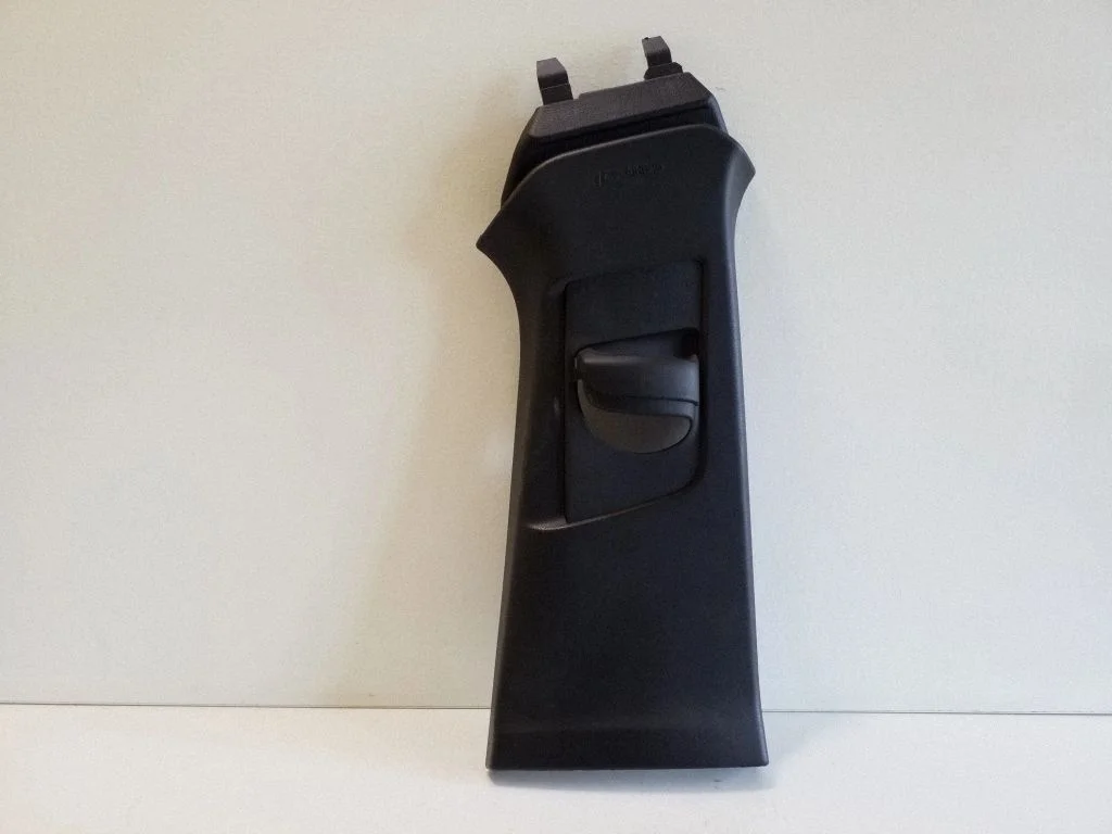 (B) pillar trim (top) 31307229